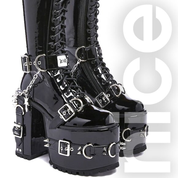 DOLLS KILL SECRET IDENTITIES PLATFORM BOOTS - Picture 5 of 8